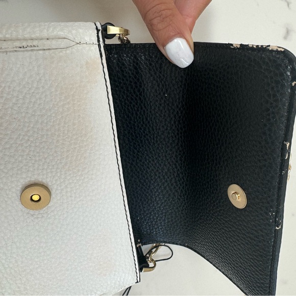 NWT - Armani Exchange Cross Body Bag - Picture 5 of 7